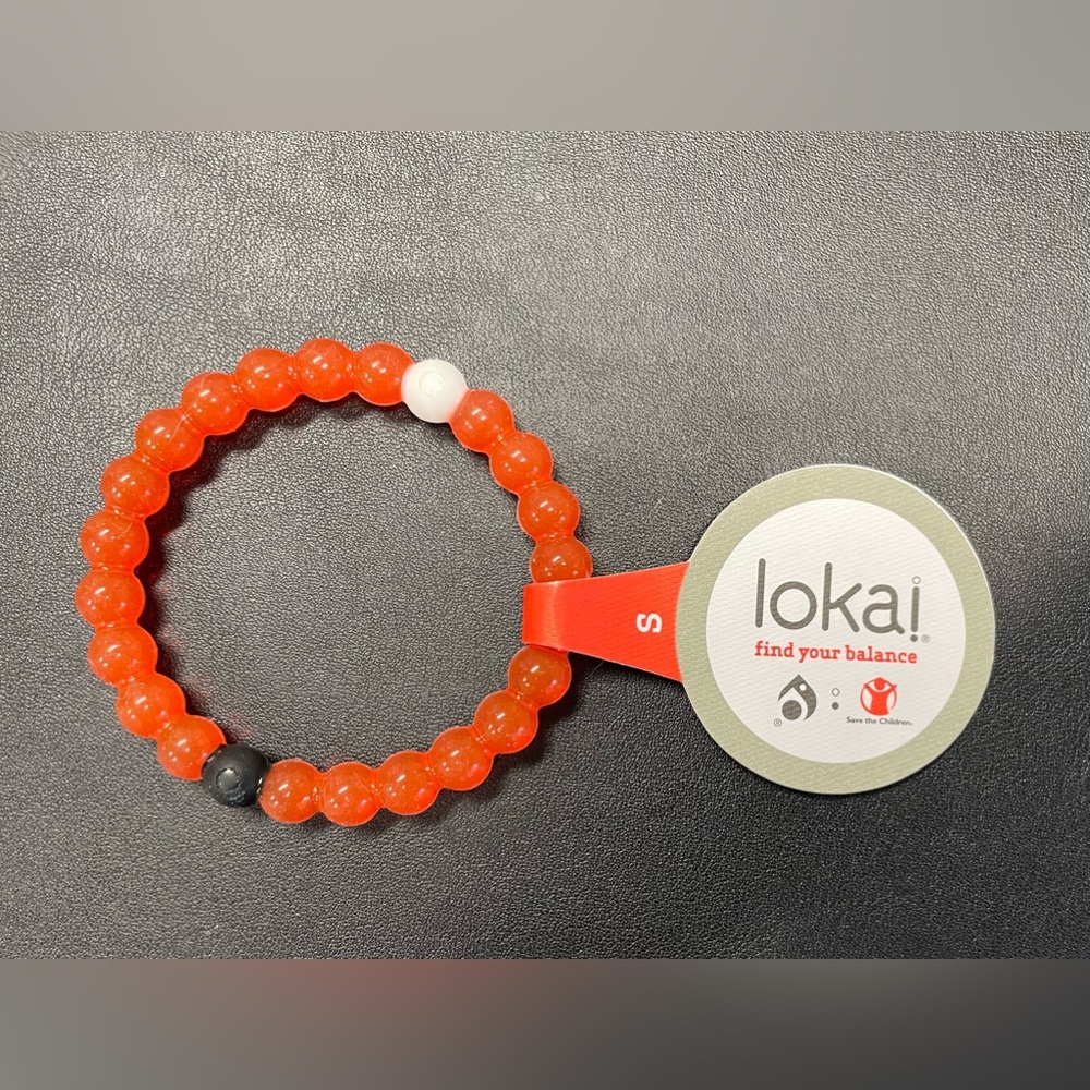 Save the children Lokai bracelet. Size Small Wrist Circumference 6”